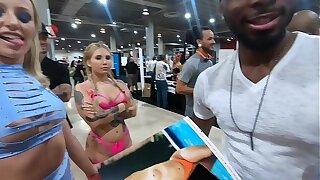 lil d goes to exxxotica miami 2019 go steady with 2